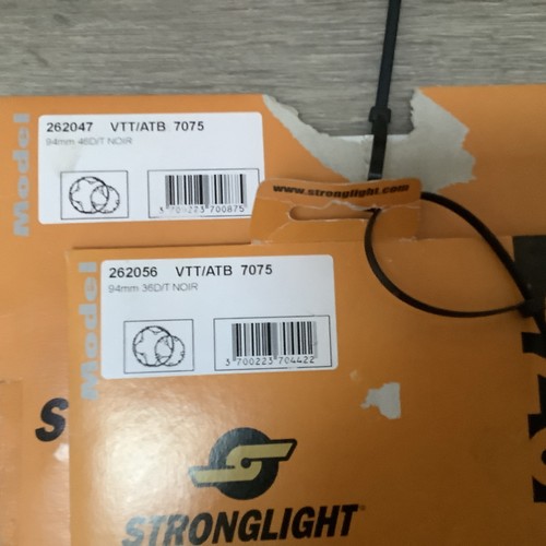 Stronglight alloy chainrings - stronglight,