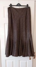 M & S Per Una Stylish Brown Tweed Maxi Skirt With Kick Pleats. Size 18 R