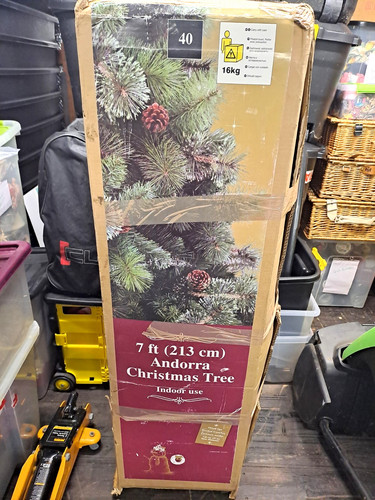 Artificial 7ft green - artificial, (213cm)