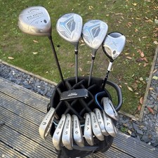 FULL RIGHT HAND LADIES WILSON GOLF CLUB SET WITH WILSON BAG & CALLAWAY DRIVER,