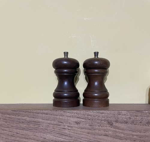 Woodware ltd vintage salt - t&g,