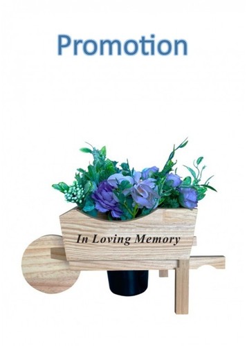 Loving memory wooden - in,