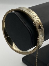 Beautiful Vintage 22ct Gold On
