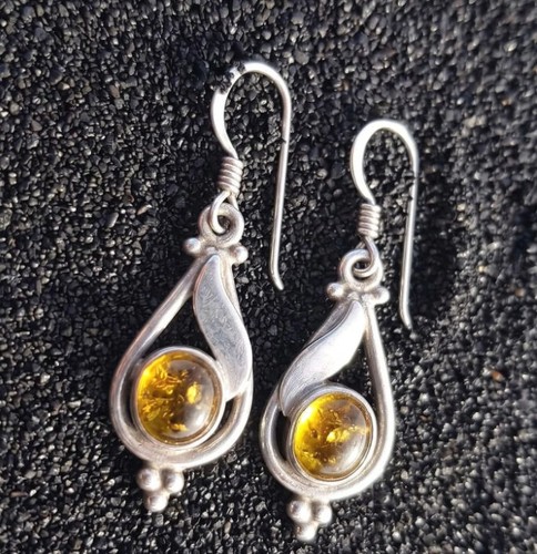 Amber and sterling 925 silver - and,