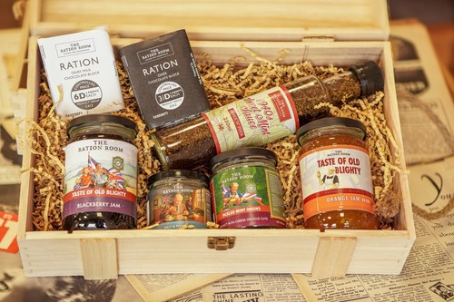 1940 ww2 gift - 1940's-ww2-gift, hamper-a