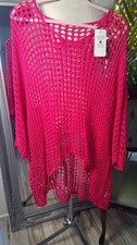 BNWT GORGEOUS PINK CROCHET