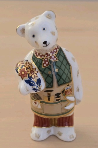 Royal crown derby mini - crown,