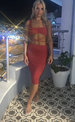 Polly red cut out - polly,