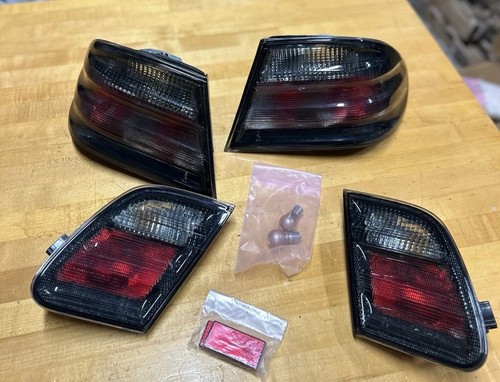 All smoked tail lights - all,