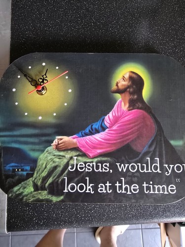 Novelty jesus clock funny - jesus,
