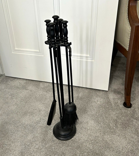 Black metal fireplace - black,