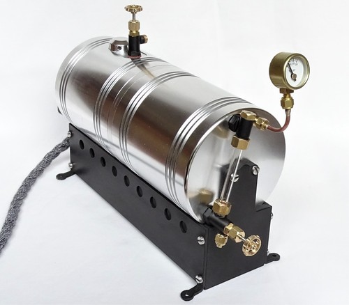 Live steam horizontal - -,