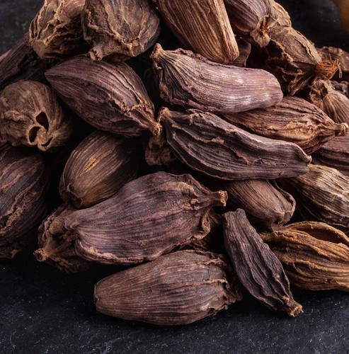 Premium black cardamom pods - black,