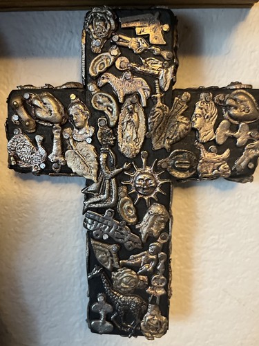 Large vintage mexican milagro - large,