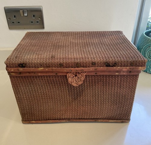 Vintage lloyd loom style small - style,