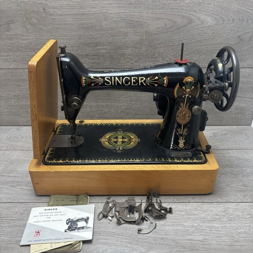 Vintage singer sewing - singer, machine