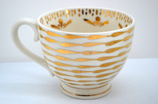 House of LLB, Laurence Llewelyn Bowen,  White with Gold Stripes Mug