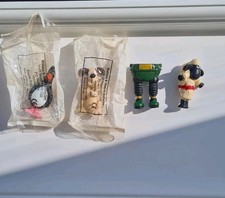 wallace and gromit figuresx4