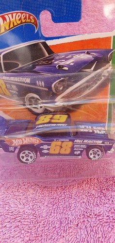 Hot wheels chevy treasure - hot, 57