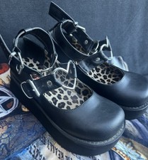 Demonia Sprite 02 Shoes Size 5