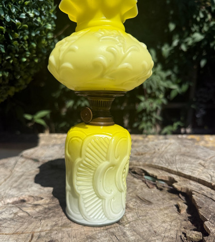 Miniature victorian yellow - victorian,