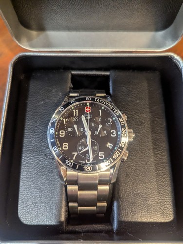 Victorinox swiss army - victorinox,