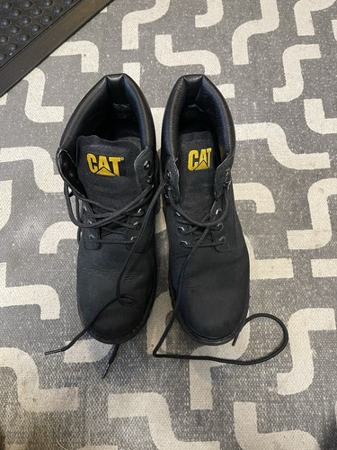Cat boots used - uk, 9