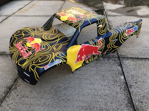 Traxxas udr body - redbull, pre