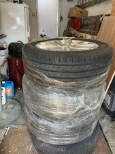 Range Rover Sport 4 Wheel with