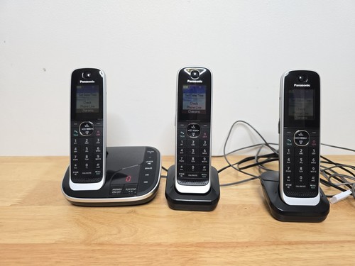 Panasonic tgj423eb triple - panasonic, kx-tgj423eb