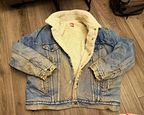 Vintage levi sherpa lined - vintage, levi's