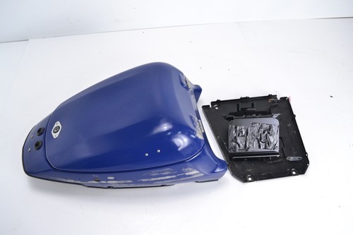 Rear seat cowl pannier - , yamaha