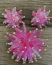 Vintage Pink Star Urchin