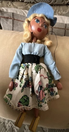 Pelham puppet mitzi - pelham,
