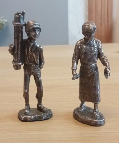 Victorian pewter figurines - pewter,