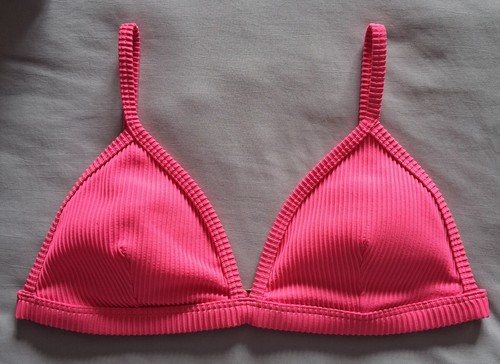 Hollister pink triangle - hollister,