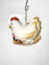 Chicken /  Hen & Eggs Ceramic