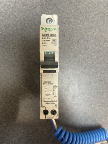 Schneider amp type 10ka - 32,