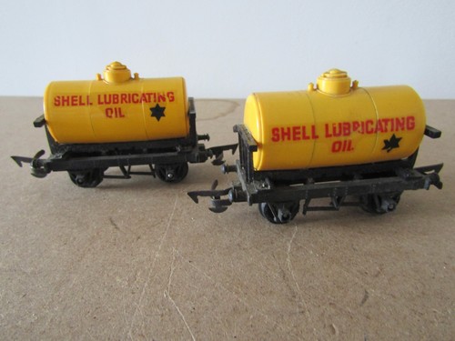 Vintage tri ang tank - x,