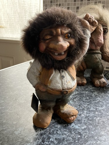 Large vintage nyform norwegian - vintage,