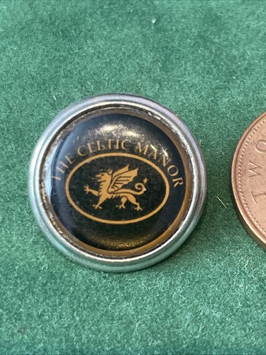 The celtic manor golf - the,