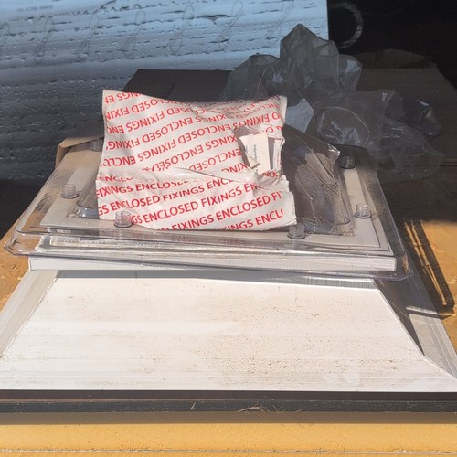 Polycarbonate roof - polycarbonate,