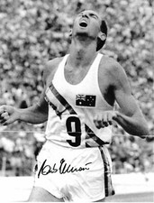 herb elliott triumphant crosses winning line GOLD 1500m Rome signed 12x8 photo 
