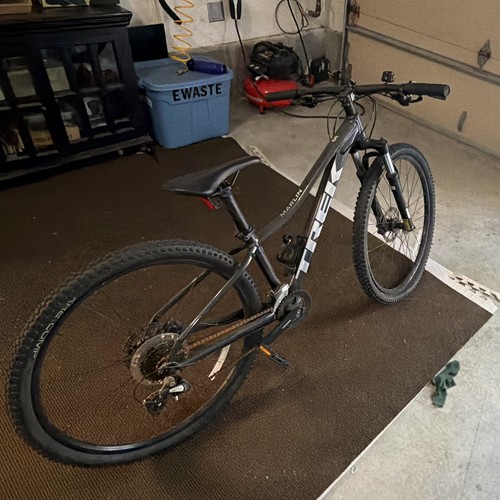 Trek marlin 2022 - trek, m