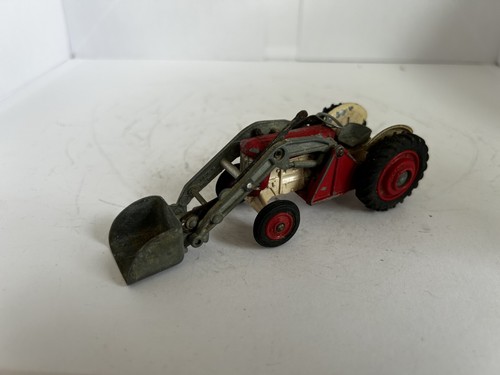Corgi toys massey - no,