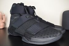 Nike LeBron Zoom Soldier 10 Black Space Size 9.5 UK Excellent Condition.