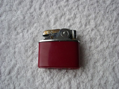 Three circle brand - three, lighter
