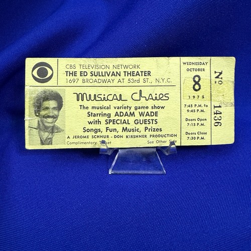 Rare 1975 musical chairs - rare,