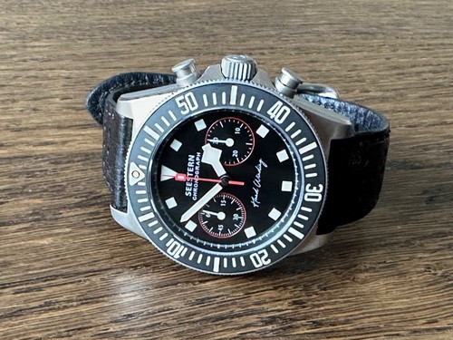 Seestern red bull - red, pelagos