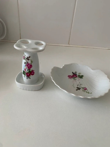 Bathroom set pink - bathroom,